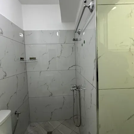 Cobo Apartment's